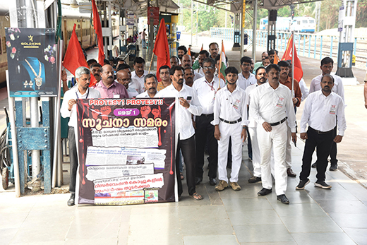 TTE protest central railway station
